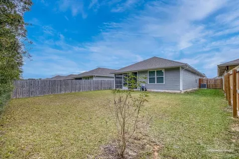 Exterior - 5455 Peach Dr, Pace, FL 32571 photo 8 of 9