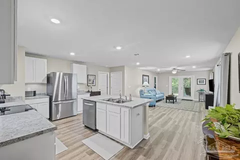 Kitchen - 5455 Peach Dr, Pace, FL 32571 photo 6 of 6