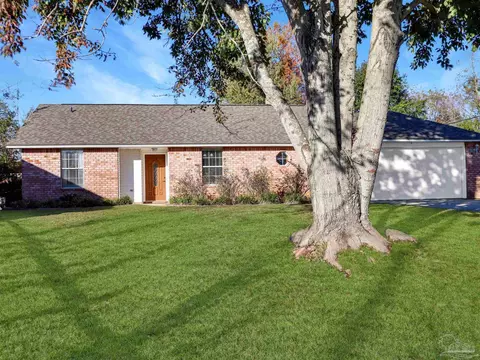 Exterior - 5748 Dove Dr, Pace, FL 32571 photo 2 of 16