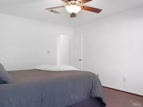 Bedroom - 5748 Dove Dr, Pace, FL 32571 photo 4 of 12
