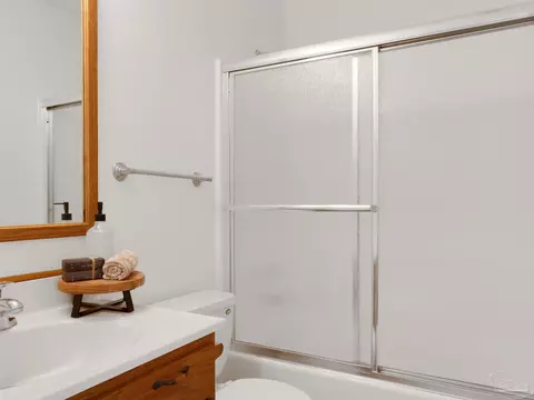 Bath - 5748 Dove Dr, Pace, FL 32571 photo 7 of 7