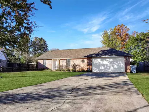 Exterior - 5748 Dove Dr, Pace, FL 32571 photo 5 of 16