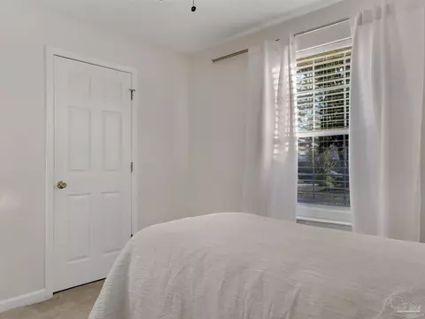 Bedroom - 5748 Dove Dr, Pace, FL 32571 photo 8 of 12
