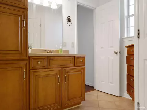 Bath - 5748 Dove Dr, Pace, FL 32571 photo 3 of 7