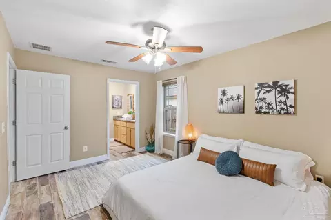 Bedroom - 3963 Edgefield St, Pace, FL 32571 photo 6 of 6
