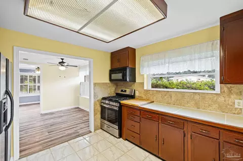 Kitchen - 3811 Wilkes St, Pace, FL 32571 photo 5 of 5