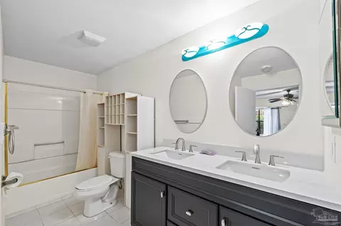 Bath - 3811 Wilkes St, Pace, FL 32571 photo 3 of 3