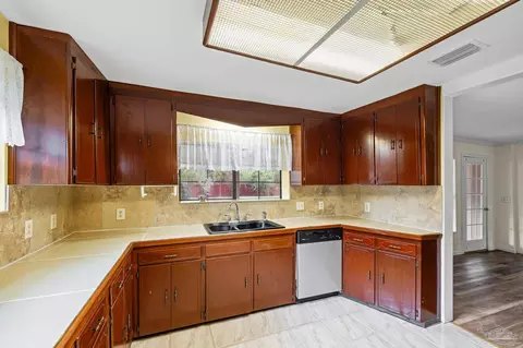 Kitchen - 3811 Wilkes St, Pace, FL 32571 photo 3 of 5
