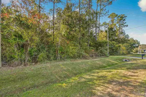 7900 Mobile Hwy, Pensacola, FL 32526