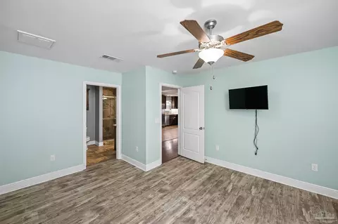 Bedroom - 3500 Hazel Godwin Rd, Jay, FL 32565 photo 2 of 5