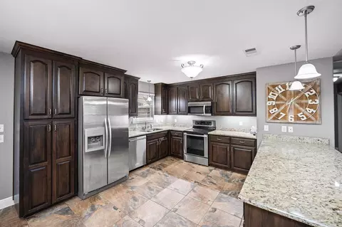 Kitchen - 3500 Hazel Godwin Rd, Jay, FL 32565 photo 2 of 3