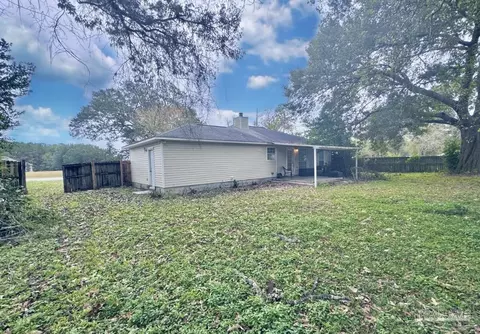 Exterior - 2511 Argle Rd, Cantonment, FL 32533 photo 4 of 5