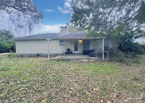 Exterior - 2511 Argle Rd, Cantonment, FL 32533 photo 3 of 5