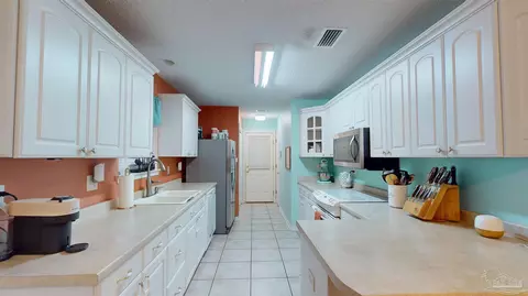 Kitchen - 2511 Argle Rd, Cantonment, FL 32533 photo 1 of 4