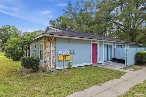 6831 Tiki Ln, Pensacola, FL 32503