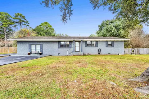 5720 Perkins St, Pensacola, FL 32526