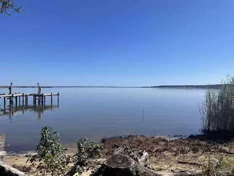 3717 Mackey Cove Dr, Pensacola, FL 32514