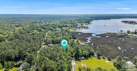 4145 Blue Gill Ln, Milton, FL 32583
