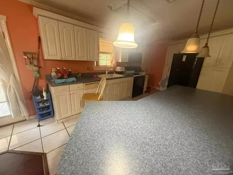 Kitchen - 4751 W Spencer Field Rd, Pace, FL 32571 photo 2 of 2