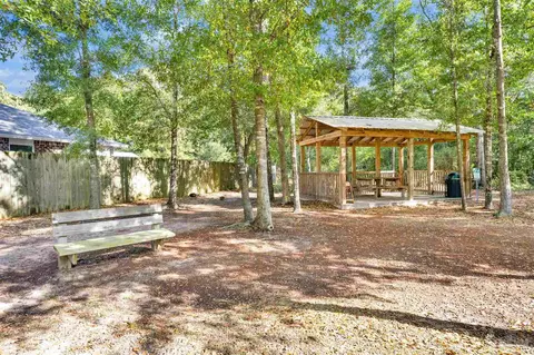 Exterior - 4304 Village Oak Ln, Pace, FL 32571 photo 8 of 9