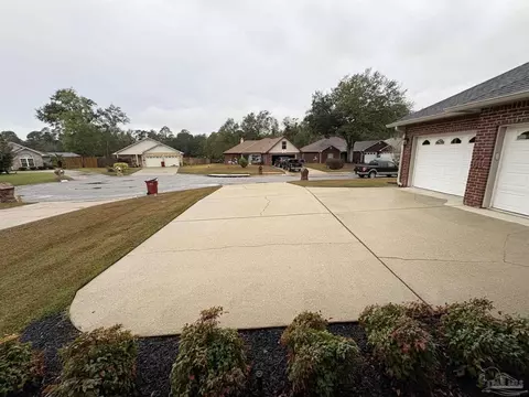 Exterior - 3554 Haley Way, Pace, FL 32571 photo 8 of 8