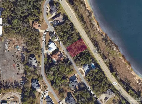 3060 Pelican Ln, Pensacola, FL 32514