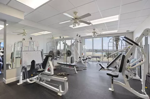 154 Ethel Wingate Dr #605, Pensacola, FL 32507