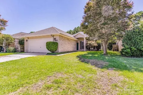 1443 Champions Green Dr, Gulf Breeze, FL 32563