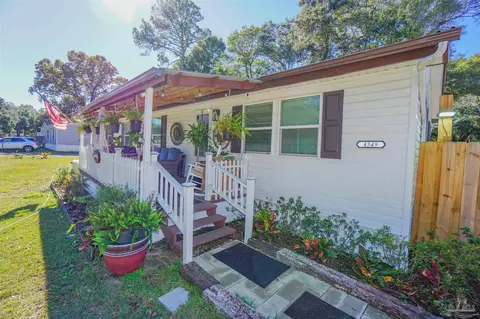 4349 Lindsey Ln, Pace, FL 32571 photo 6