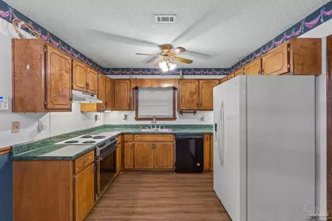 426 Brown Pl, Crestview, FL 32539 photo 15