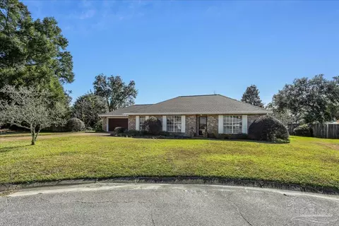 421 Bunker Hill Dr, Pensacola, FL 32506