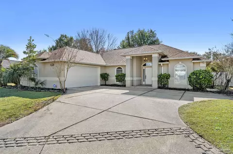 6005 Chandelle Cir, Pensacola, FL 32507