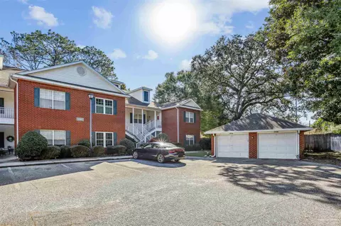 5860 Spanish Trl #C, Pensacola, FL 32504