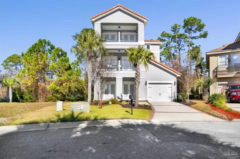 7955 Double Gate Dr, Pensacola, FL 32507