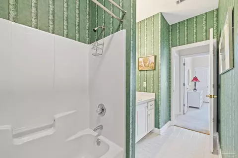 Bath - 3209 Kingsmill Dr, Pace, FL 32571 photo 4 of 5