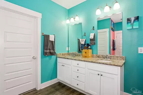 Bath - 5752 Conley Ct, Pace, FL 32571 photo 1 of 4