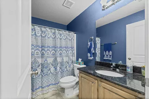 Bath - 6265 Ithaca St, Milton, FL 32570 photo 5 of 5