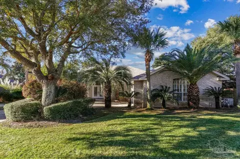 1175 Mary Kate Dr, Gulf Breeze, FL 32563