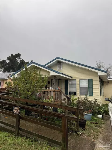 3123 W Lloyd St, Pensacola, FL 32505