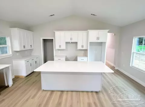 315 E Mallory St, Pensacola, FL 32503