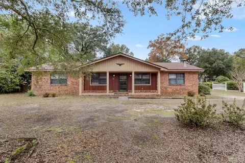5027 Barbara Ln, Milton, FL 32570