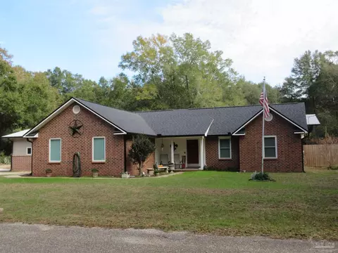 6728 Tyler Dr, Milton, FL 32570
