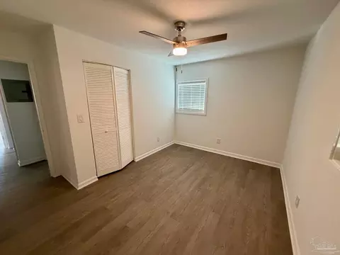 Bedroom - 130 Sikes Dr, Crestview, FL 32539 photo 3 of 3