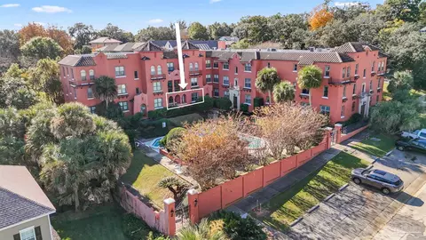 2007 Gadsden St #105, Pensacola, FL 32501
