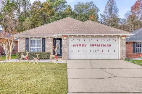 8715 Norstum Dr, Pensacola, FL 32514
