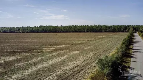 1 Segrest Rd, Pace, FL 32571 photo 2