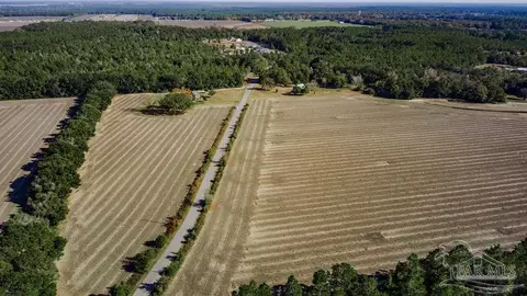 8 Segrest Rd, Pace, FL 32571 photo 3
