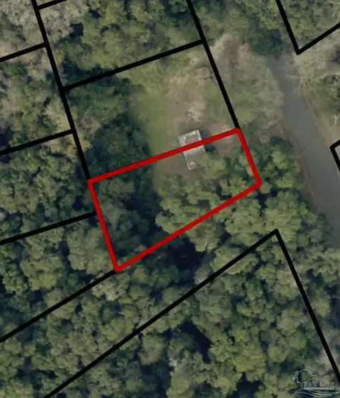 4529 Limit St, Milton, FL 32583