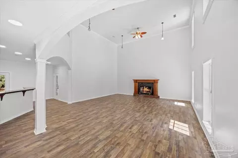 Living - 2099 Garcon Point Rd, Milton, FL 32583 photo 4 of 9