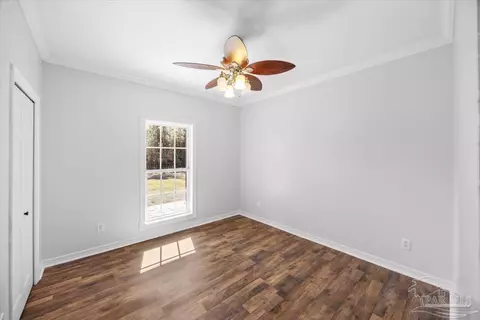 Bedroom - 2099 Garcon Point Rd, Milton, FL 32583 photo 2 of 2